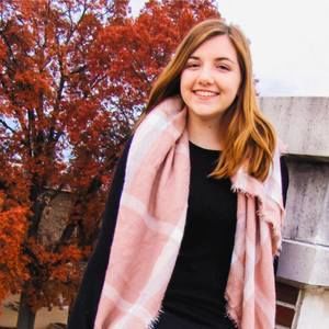 Meet your Posher, Hannah